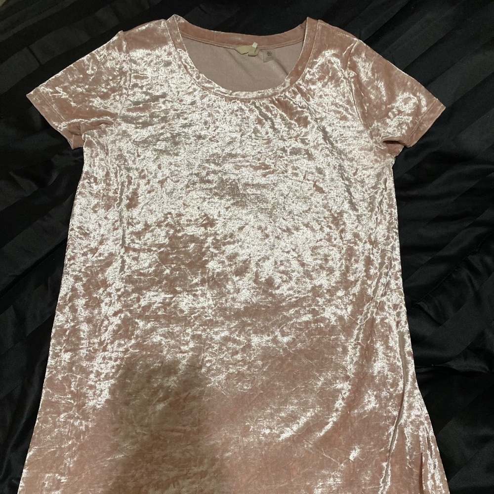 Velvet pink dress